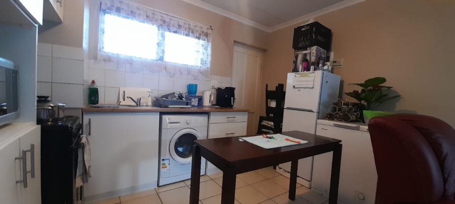 1 Bedroom Property for Sale in Maitland Western Cape